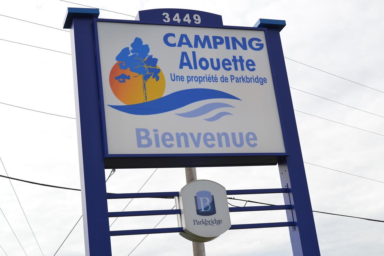Alouette Parkbridge Hotel Saint-Mathieu-de-Beloeil Buitenkant foto